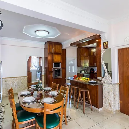 Villa Seafront Napa Star 5 Bedrooms Aya Napa
