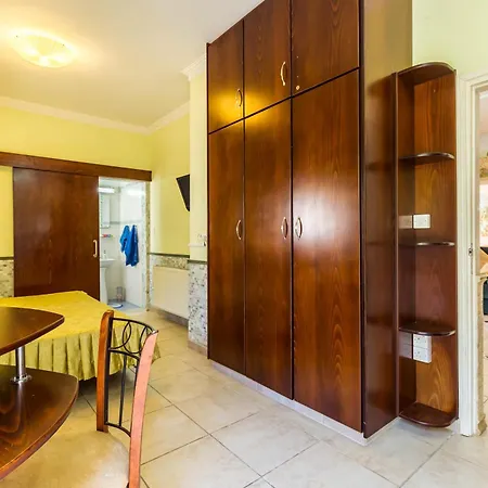Villa Seafront Napa Star 5 Bedrooms Ayía Nápa