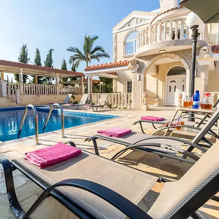 Seafront Napa Star 5 Bedrooms Agia Napa