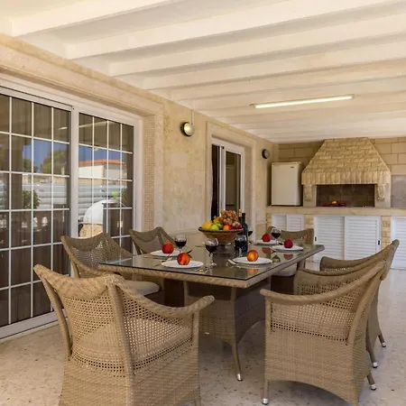 Villa Seafront Napa Star 5 Bedrooms Agia Napa
