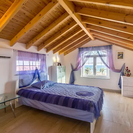 Seafront Napa Star 5 Bedrooms Agia Napa