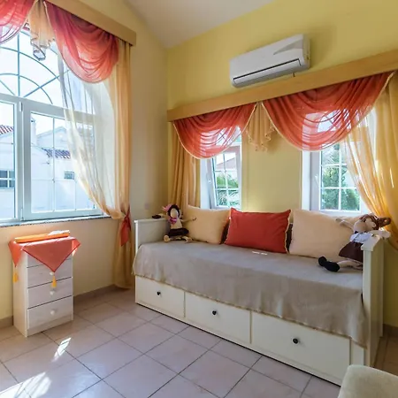 Seafront Napa Star 5 Bedrooms